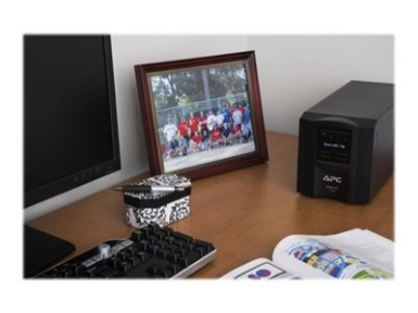 APC Smart-UPS SMT750IC UPS AC 220/230/240V 500Watt 750VA RS-232 USB output connectors 6 Black with APC SmartConnect