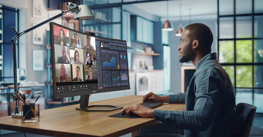 Philips 34E1C5600HE odličen poslovni moniitor z vgrajeno kamero
